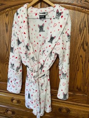 Berkshire Home Plush White Robe with Gray French Bulldog & Red Heart Print XL